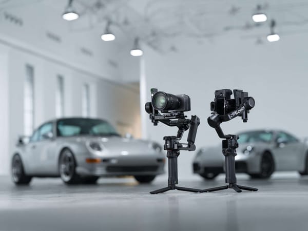 DJI RS 5 è una bomba: tracking smart, più coppia e 30 ore di autonomia